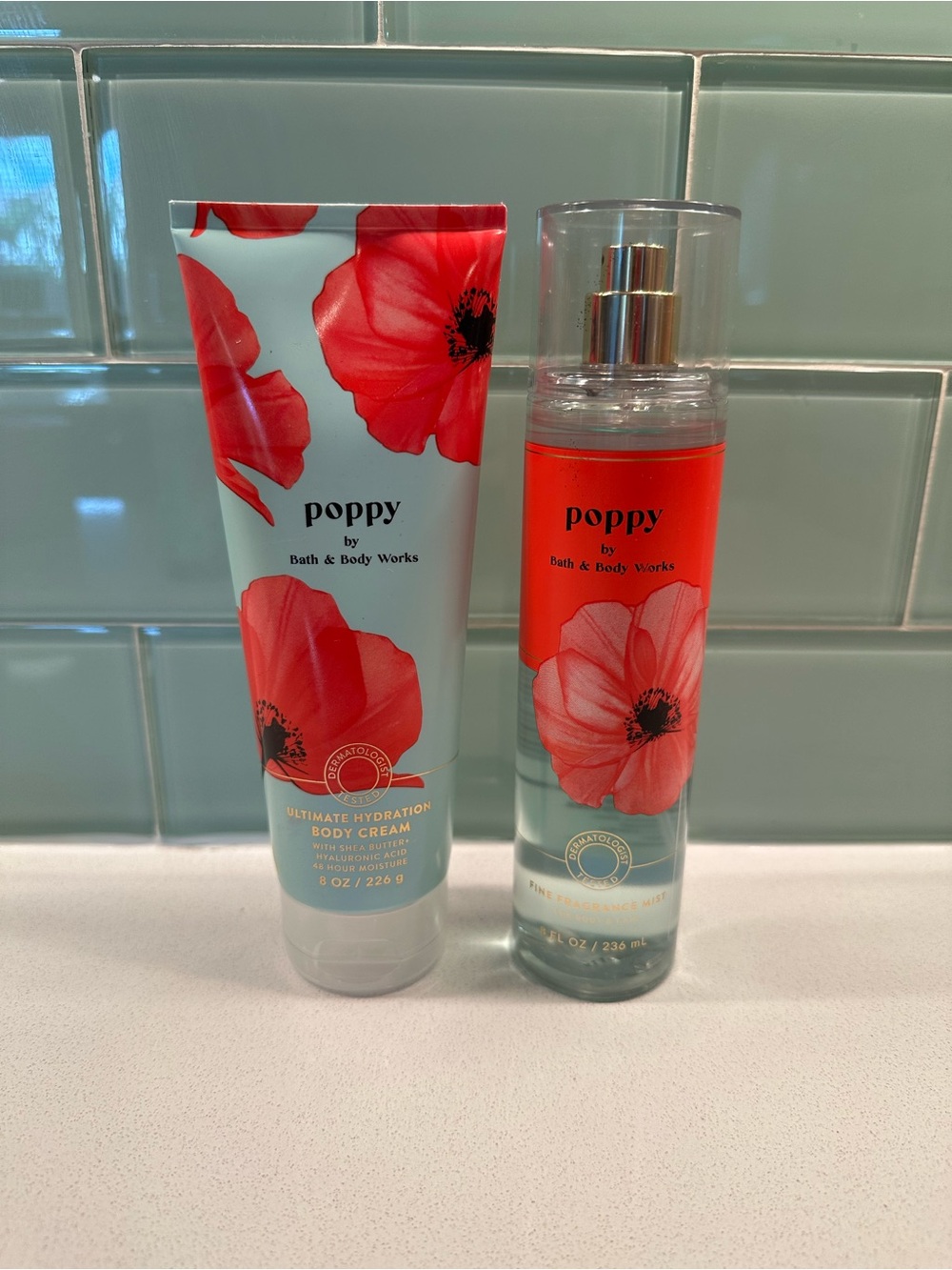 Bath & Body Works Poppy mist and body cream set - NEW